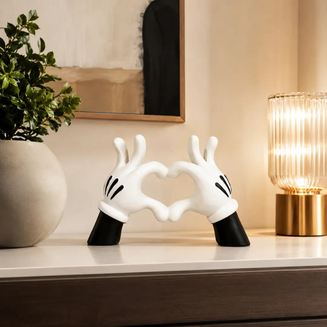 Heart Hands Decor, Romantic Couple Ornament, White Love Figurine, Modern Shelf Accent, Anniversary Gift Decor, Cute Desk Decoration Jumartins
