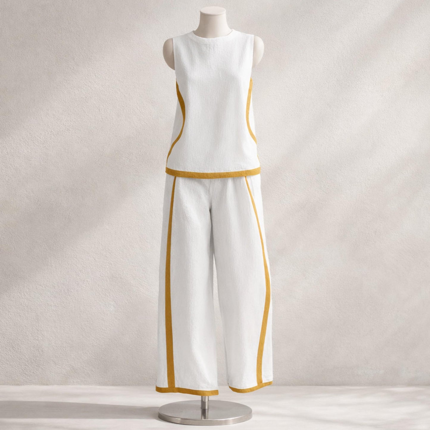 Women’s Sleeveless Wide-leg Trouser Set / Casual Summer Fashion